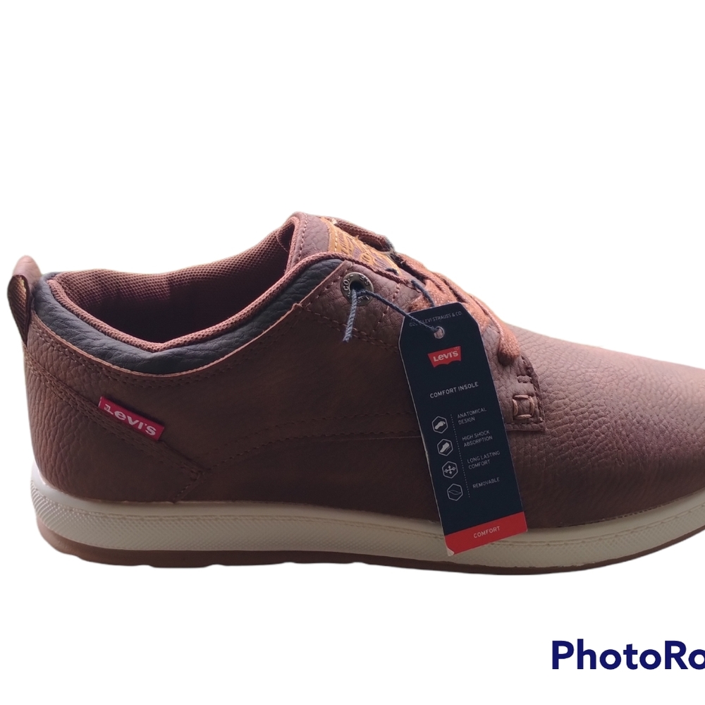 NIB Levi's Cypress Wax Sport Casual Lace Up Brown Mens Shoe Sneakers US 9.5